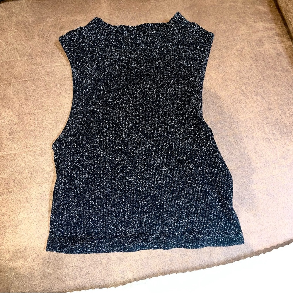 Glitter/shimmer black crop top